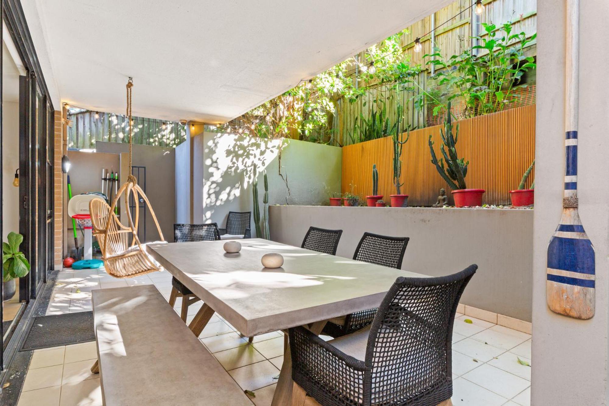 Fab Bondi 2-bed With Courtyard & Alfresco Dining Sydney