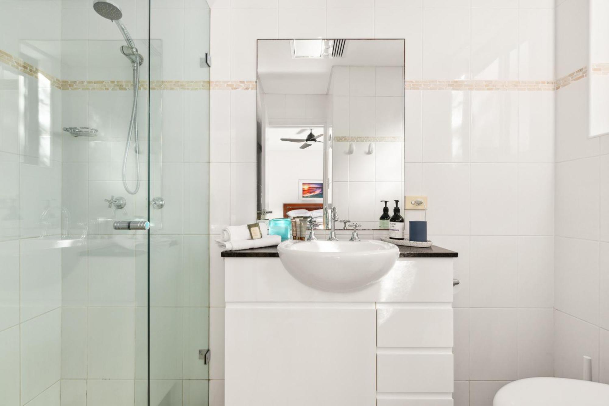 Apartment Fab Bondi 2-bed With Courtyard & Alfresco Dining *